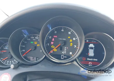 2017 Porsche Cayenne Platinum Edition z USA, uszkodzony, nr VIN WP1AA2A2XHKA91581